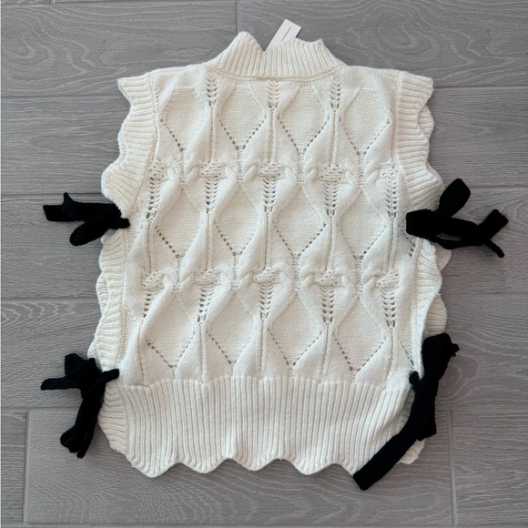 MAEVE ANTHROPOLOGIE Bow Ribbon Tie Sweater Vest in Ivory One Size NWT - Picture 5 of 9